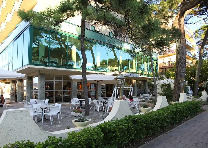 Costa 米兰马瑞提那