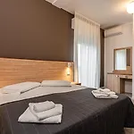 Costa Hotel 3*